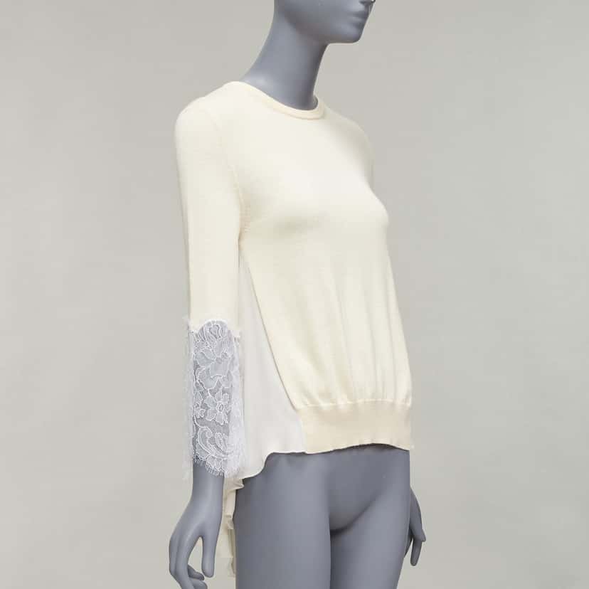 Oscar De La Renta Lace Flare Hem Sweater Beige Wool Very good condition - Model View