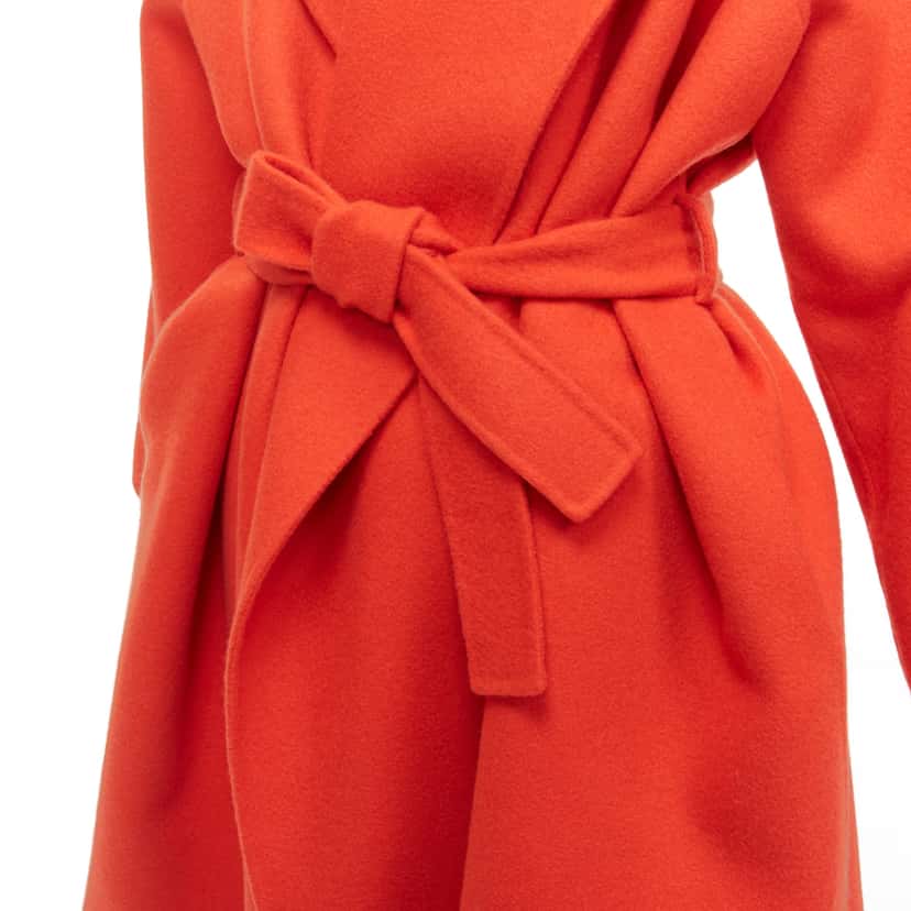 Bottega Veneta Red Cashmere Belted Coat Red Cashmere Never worn - Back View