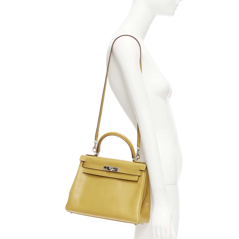 Hermès Kelly 28 Yellow Leather Good condition - Back View