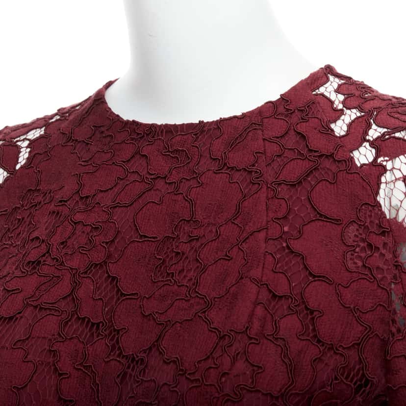 Oscar De La Renta Lace Fit Dress Burgundy Polyester Good condition - Back View