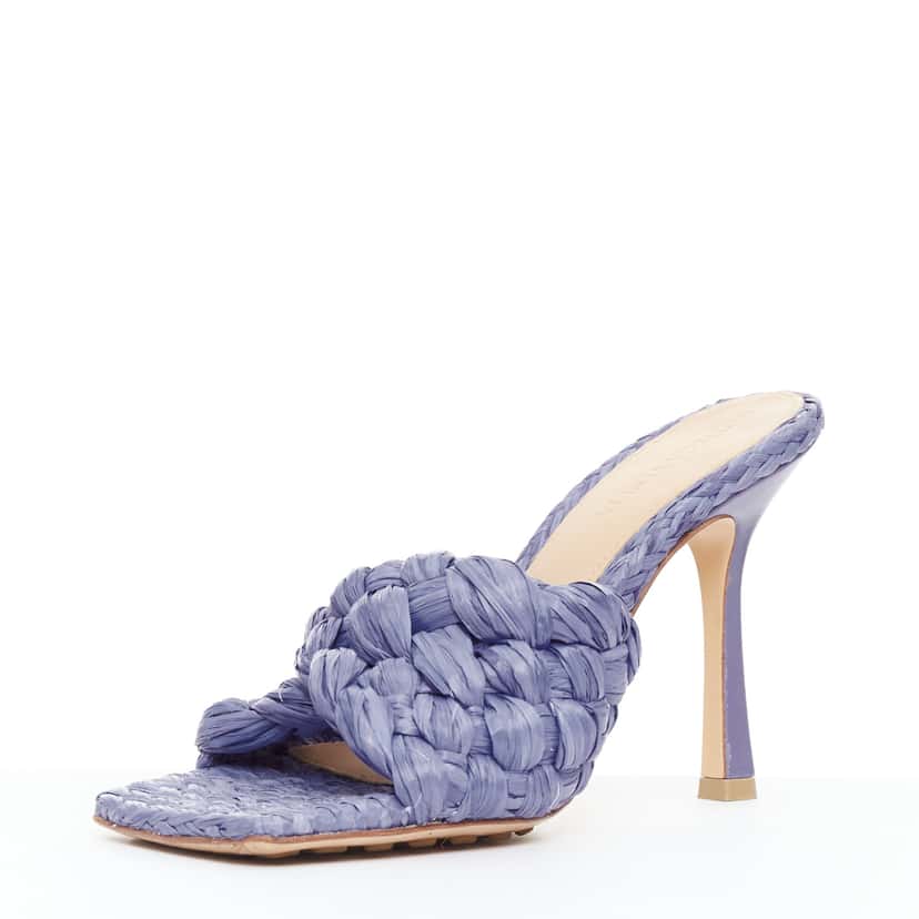 Bottega Veneta Stretch Purple Very good condition - Model View