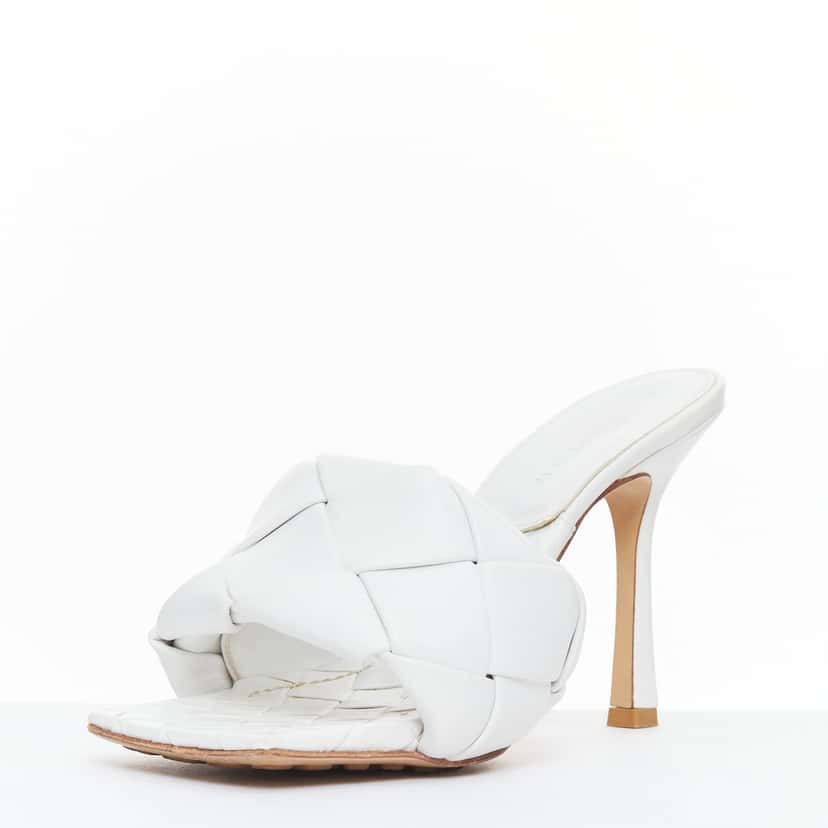 Bottega Veneta Lido White Leather Very good condition - Model View