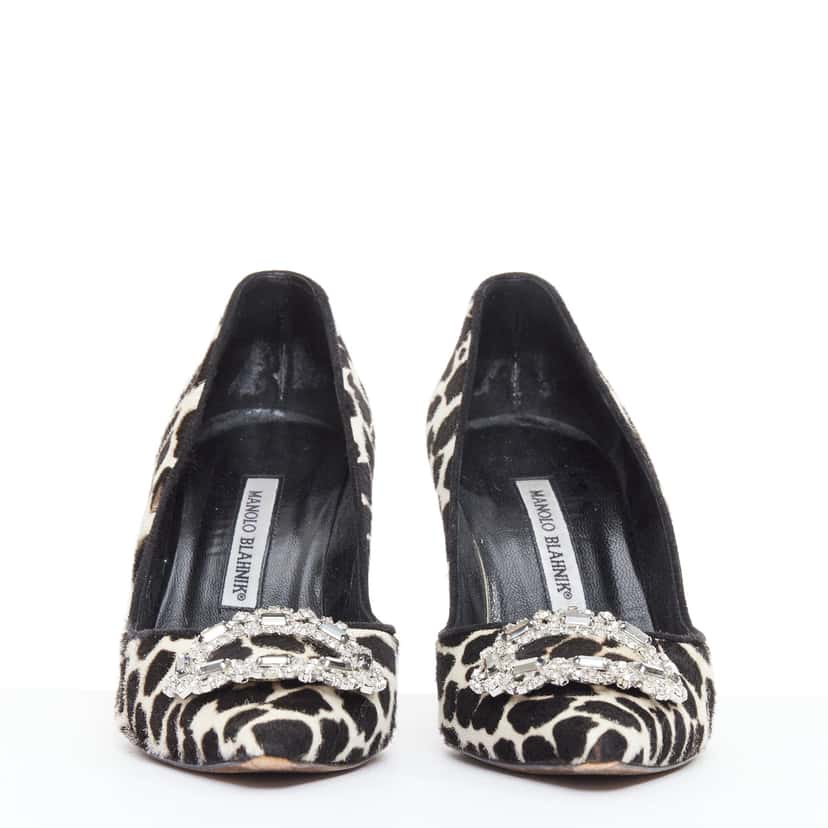 Manolo Blahnik Cow Spot Pumps Black Leather Very good condition - Inside View