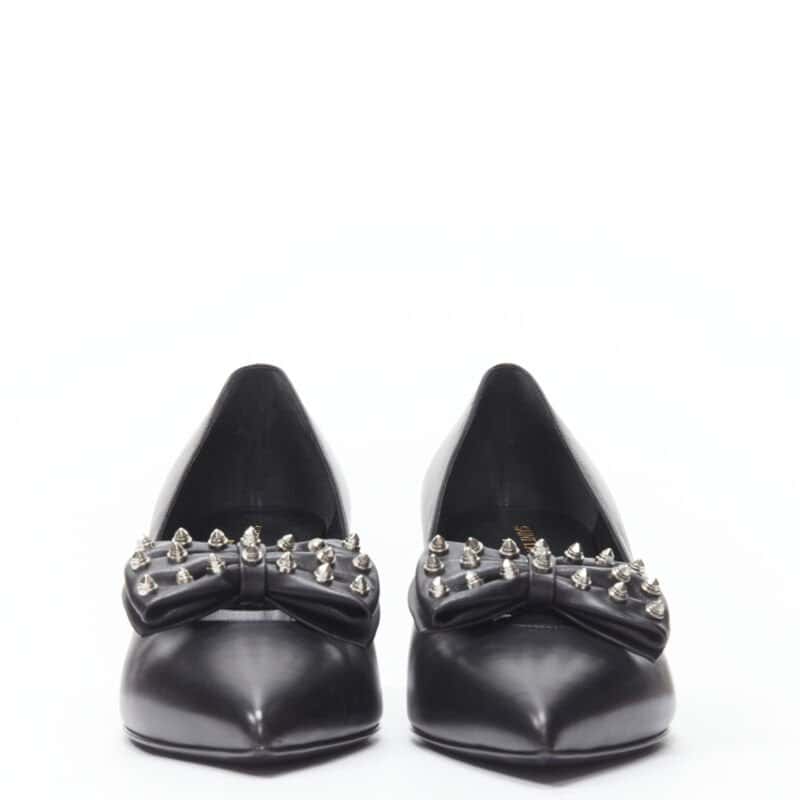 Saint Laurent Studded Bow Pumps Black Leather Never worn - Inside View