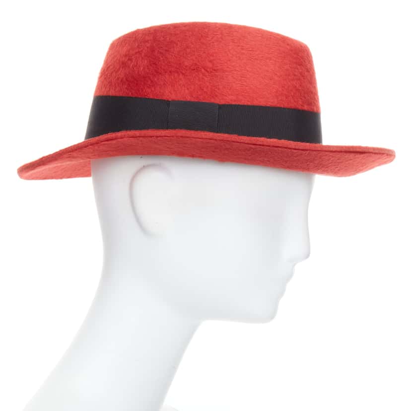 Saint Laurent Red Felt Fedora Red Wool Never worn - Model View