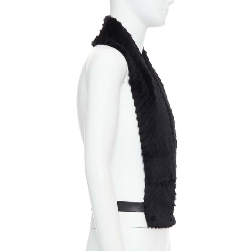 Versace Fur Belt Scarf Vest Black Very good condition - Model View