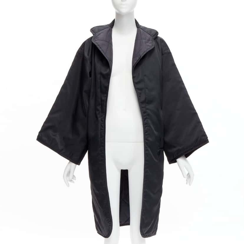 Yohji Yamamoto Black Padded Kimono Coat Black Never worn - Front View