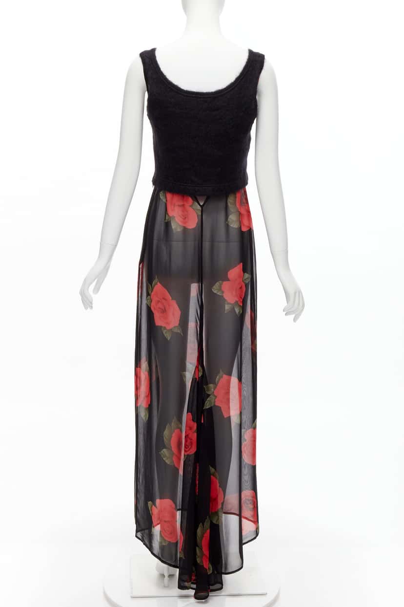 Dolce & Gabbana Rose Sweater Set Black Viscose Very good condition - Box View