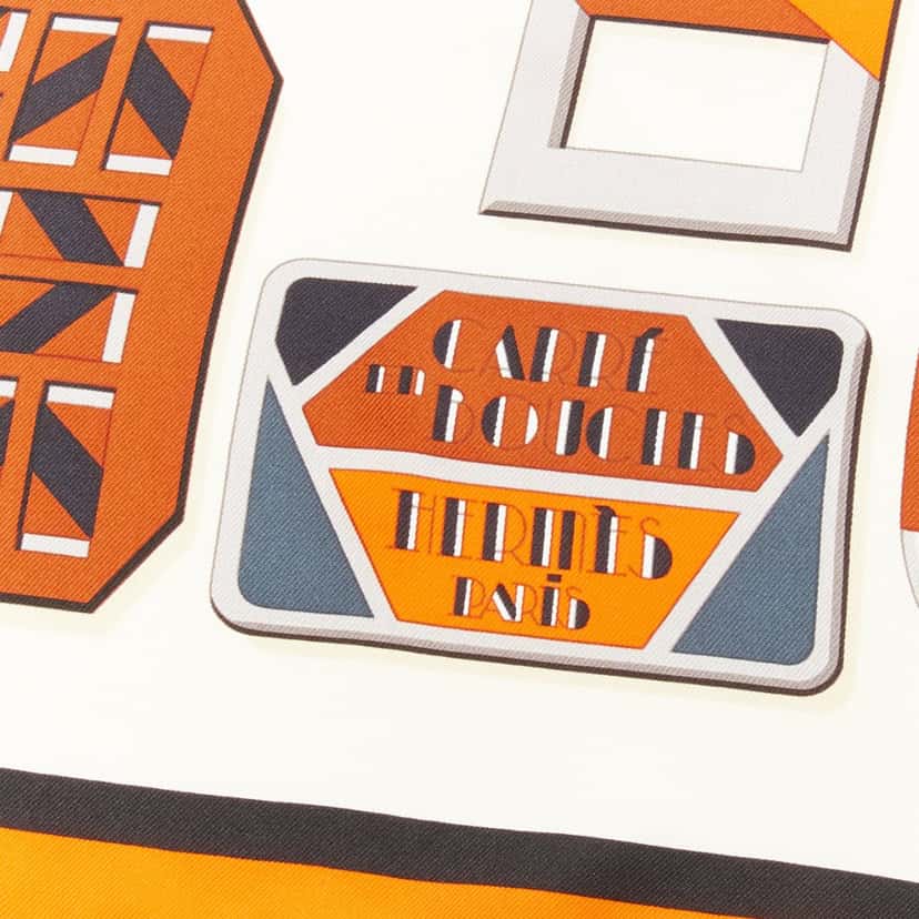 Hermès H Buckle Scarf Orange Silk Never worn - Back View