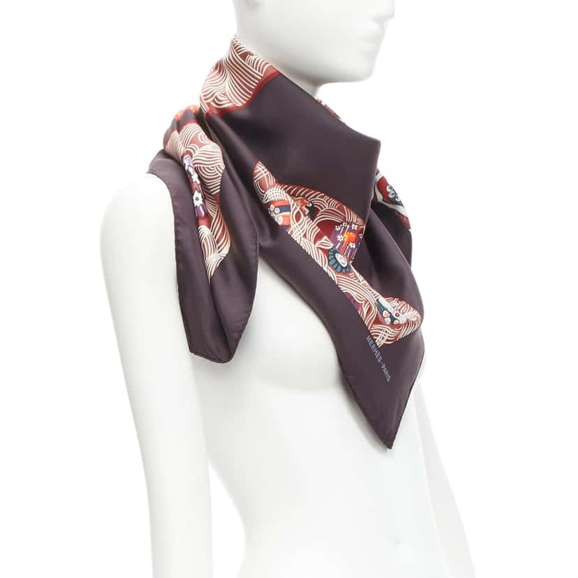 Hermès Dark Floral Scarf Purple Silk Never worn - Inside View