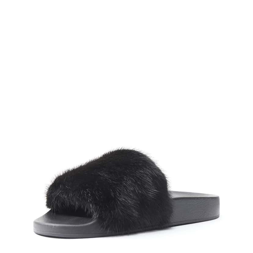 Givenchy Mink Fur Slides Black Fur Never worn - Model View
