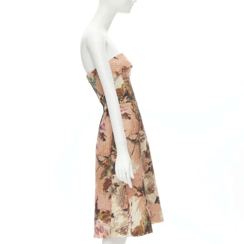 Dolce & Gabbana Rose Cloque Dress Pink Wool Never worn - Model View