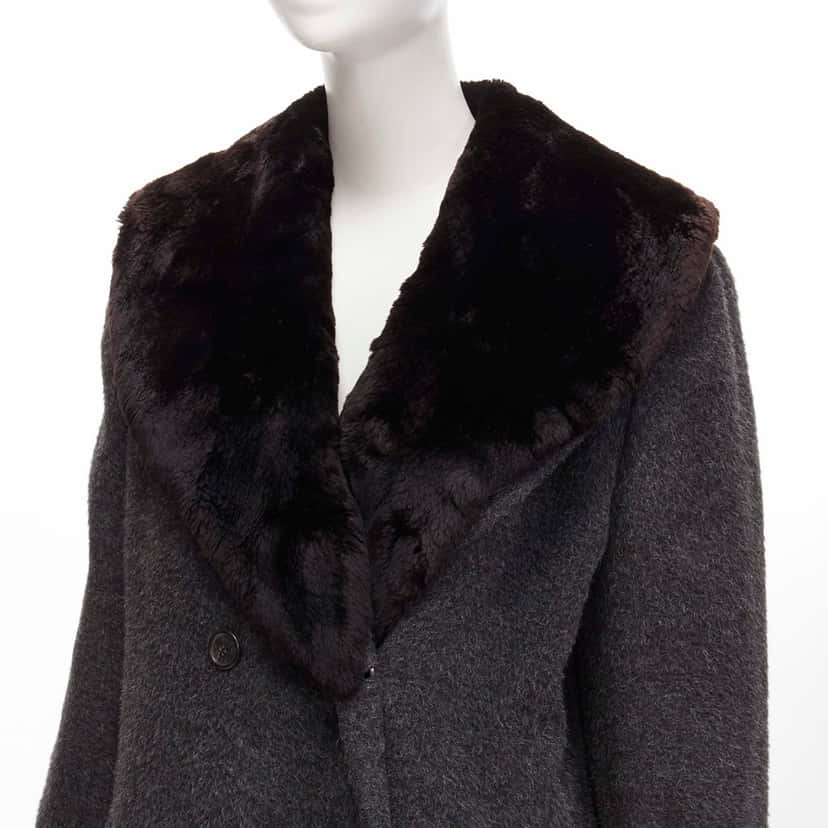 Gucci Grey Alpaca Coat Grey Very good condition - Back View