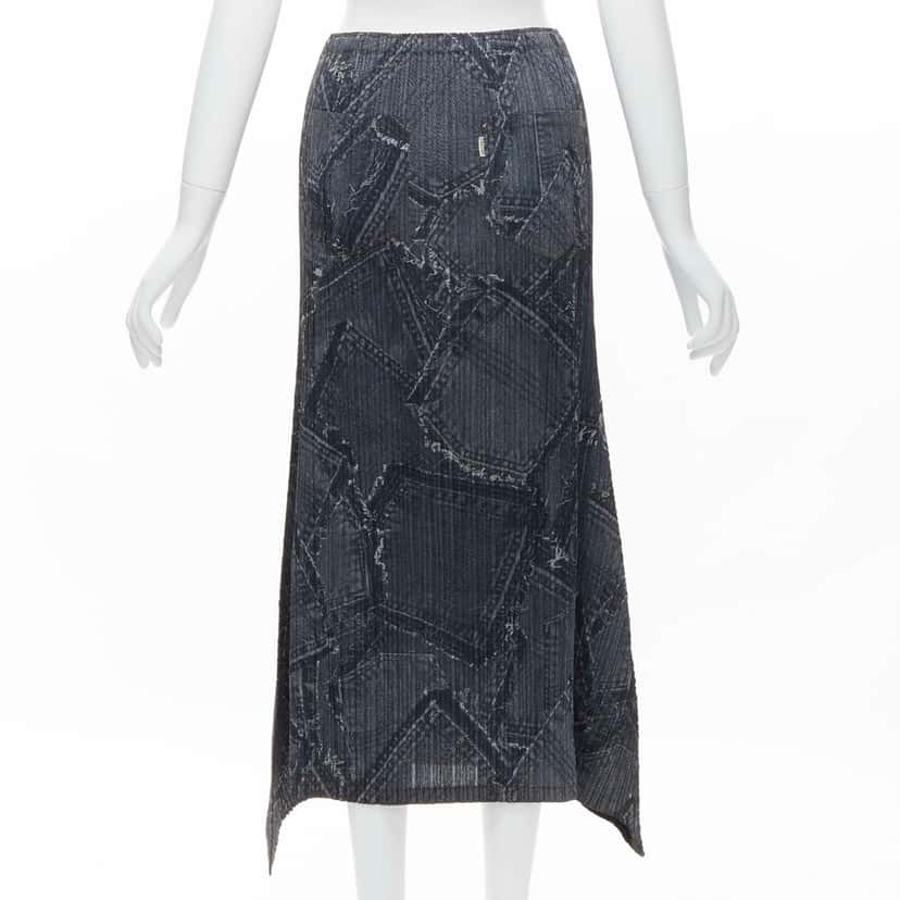 Issey Miyake Denim Pleated Skirt Blue Polyester Never worn - Box View