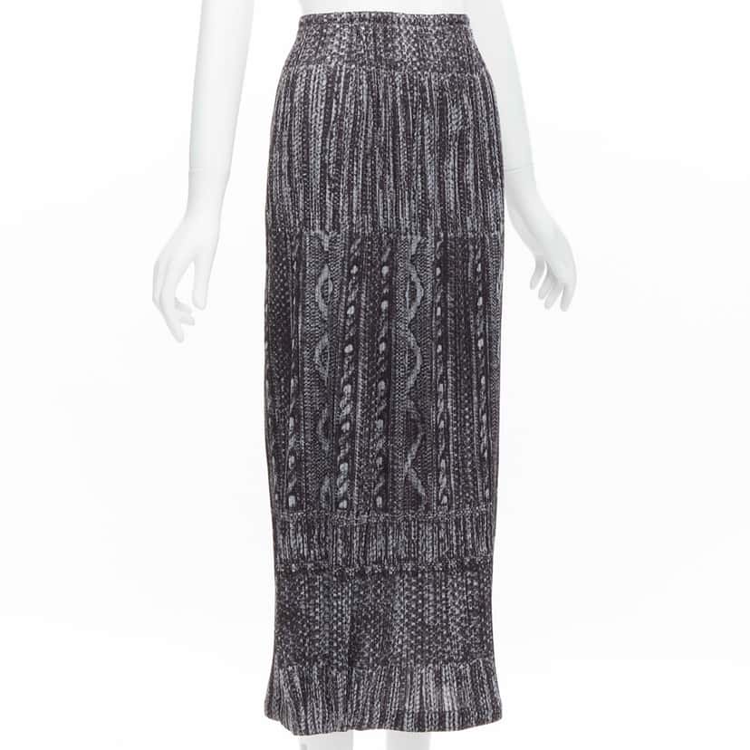 Issey Miyake Cable Knit Skirt Grey Polyester Never worn - Back View