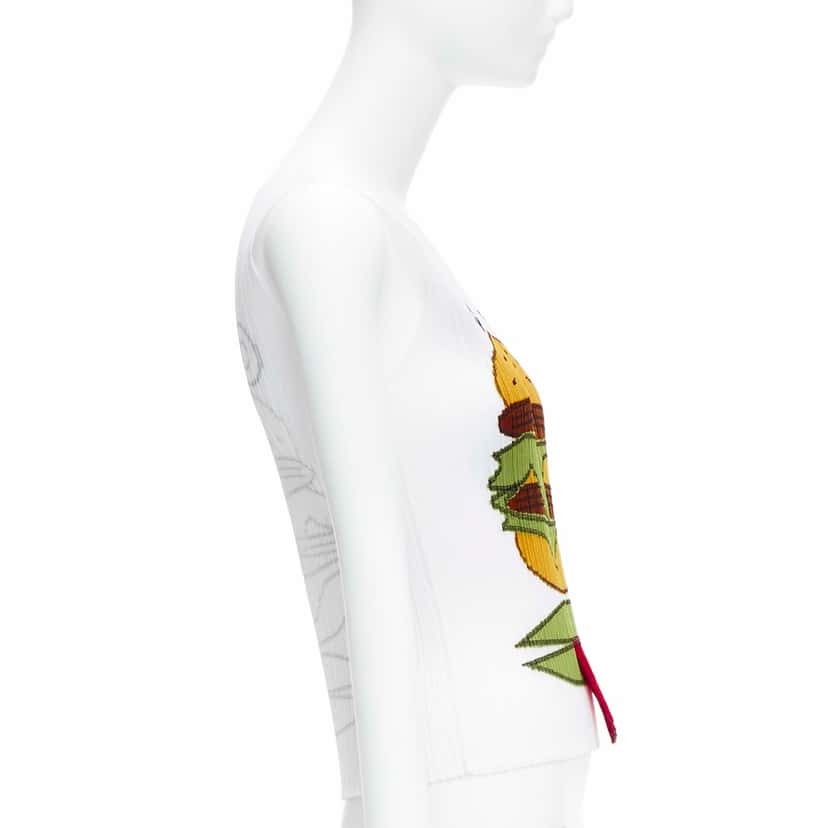 Issey Miyake Hamburger Plisse Tank White Polyester Never worn - Model View