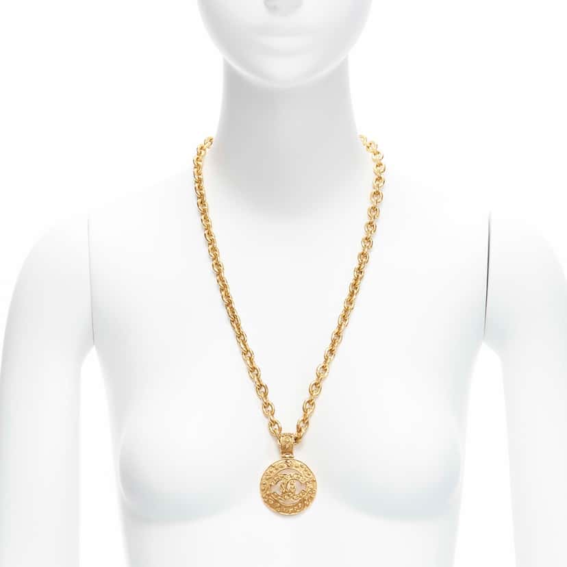 Chanel CC Coin Necklace Gold Metal Never worn - Back View