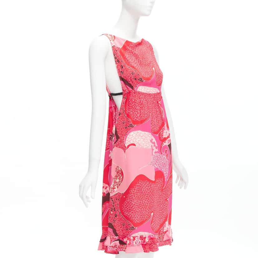Gucci Floral Cutout Dress Red Silk Never worn - Front View