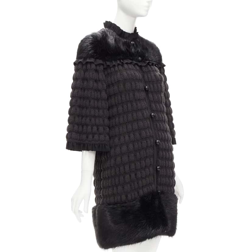 Fendi Black Bell Coat Black Fur Never worn - Model View