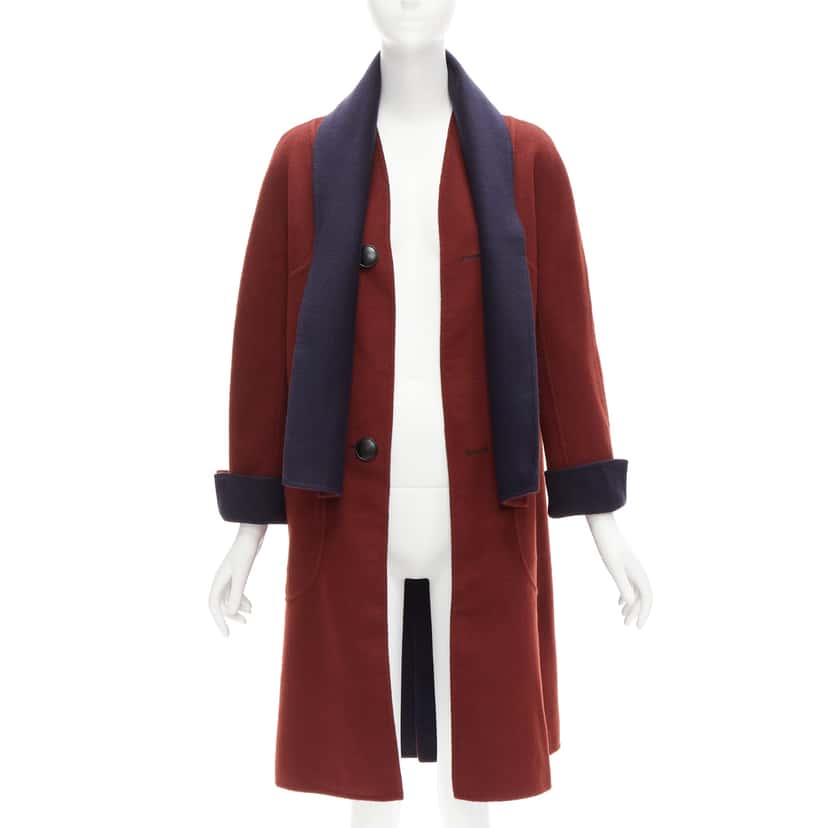 Loro Piana Burgundy Reversible Coat Burgundy Cashmere Very good condition - Model View