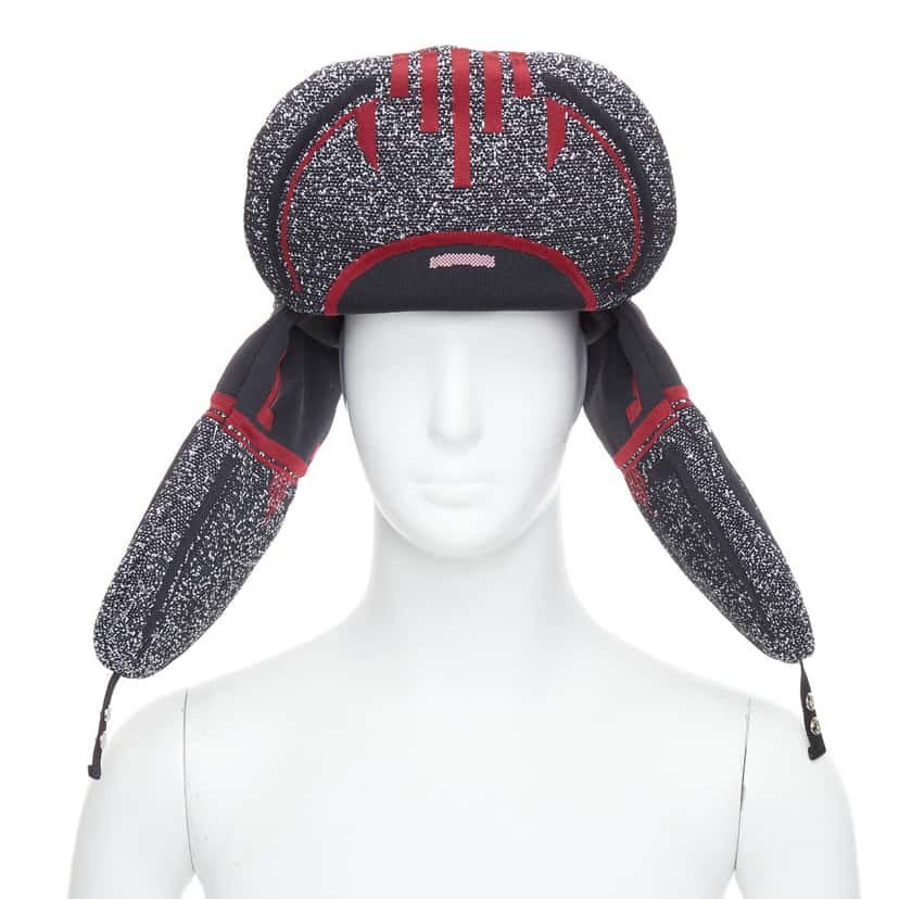 Prada Red Logo Trapper Hat Red Never worn, with tag - Inside View