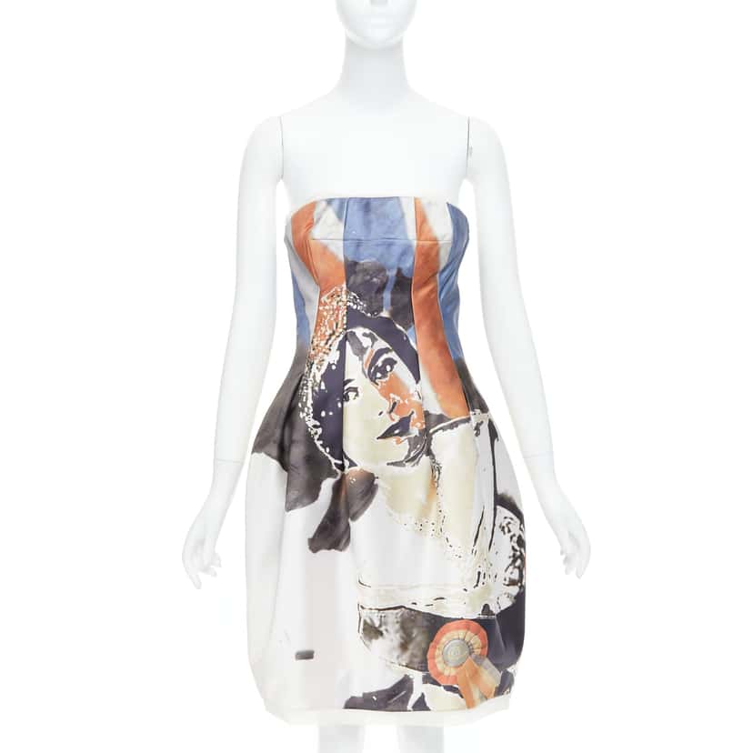 Alexander McQueen Queen Elizabeth Dress Ecru Silk Never worn, with tag - Front View