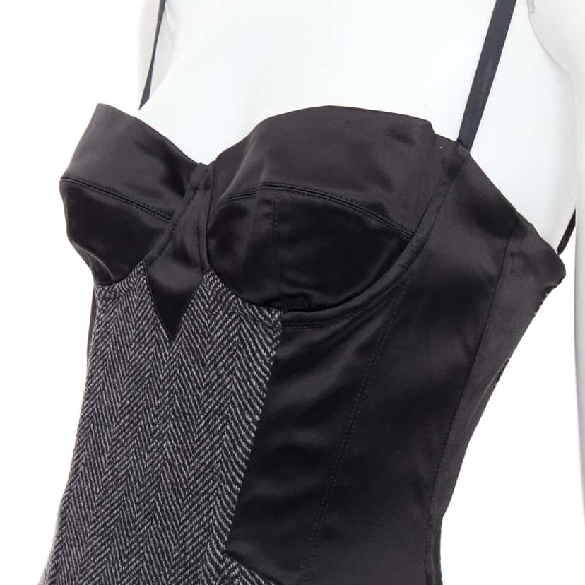 Dolce & Gabbana Herringbone Tweed Dress Black Wool Good condition - Back View