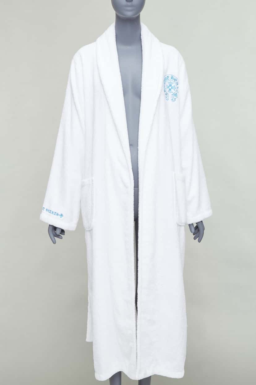 Chrome Hearts White Logo Robe White Cotton Very good condition - Model View
