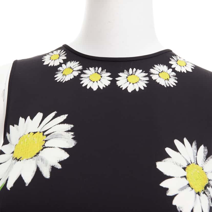 Dolce & Gabbana Daisy Floral Top Black Silk Very good condition - Back View