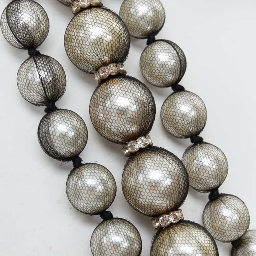 Lanvin Strand Tie Necklace Black Very good condition - Model View
