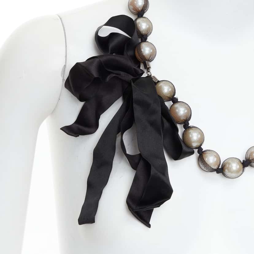 Lanvin Double Strand Necklace Black Very good condition - Inside View