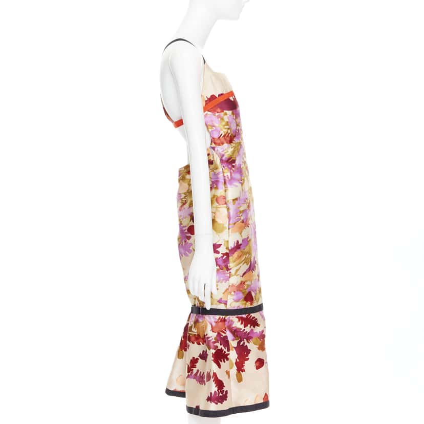 Prada Floral Bondage Dress MultiColor Wool Very good condition - Model View