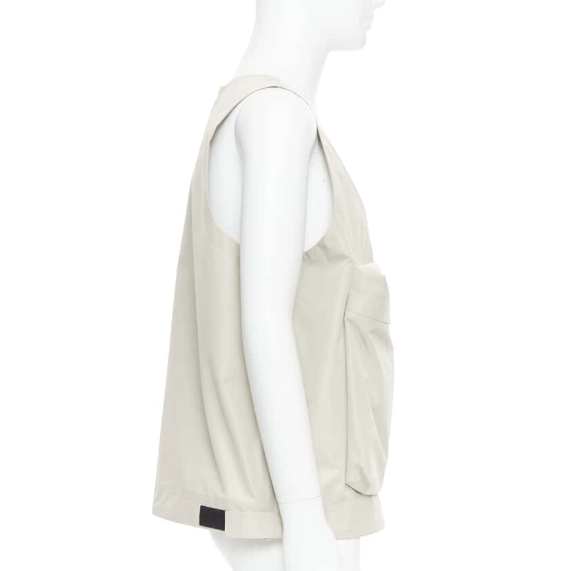 Prada LR-MX019 Beige Very good condition - Model View