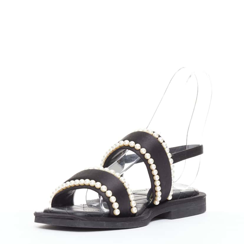 Chanel Pearl Dad Sandals Black Silk Very good condition - Model View