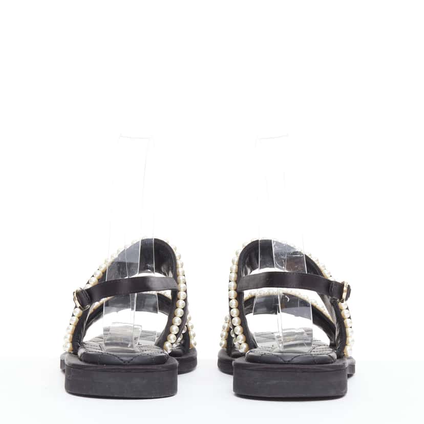 Chanel Pearl Dad Sandals Black Silk Very good condition - Box View
