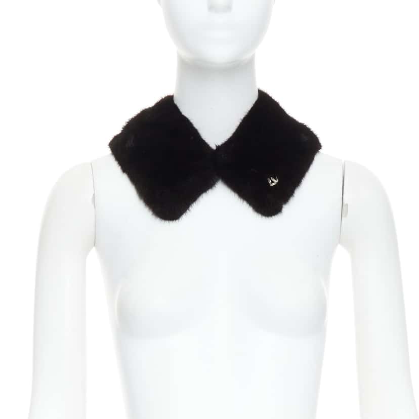 Louis Vuitton Mink Logo Scarf Brown Fur Very good condition - Front View
