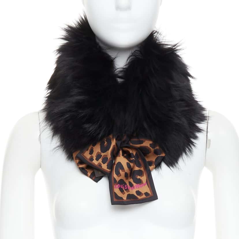 Louis Vuitton Graffiti Collar Scarf Black Fur Very good condition - Front View