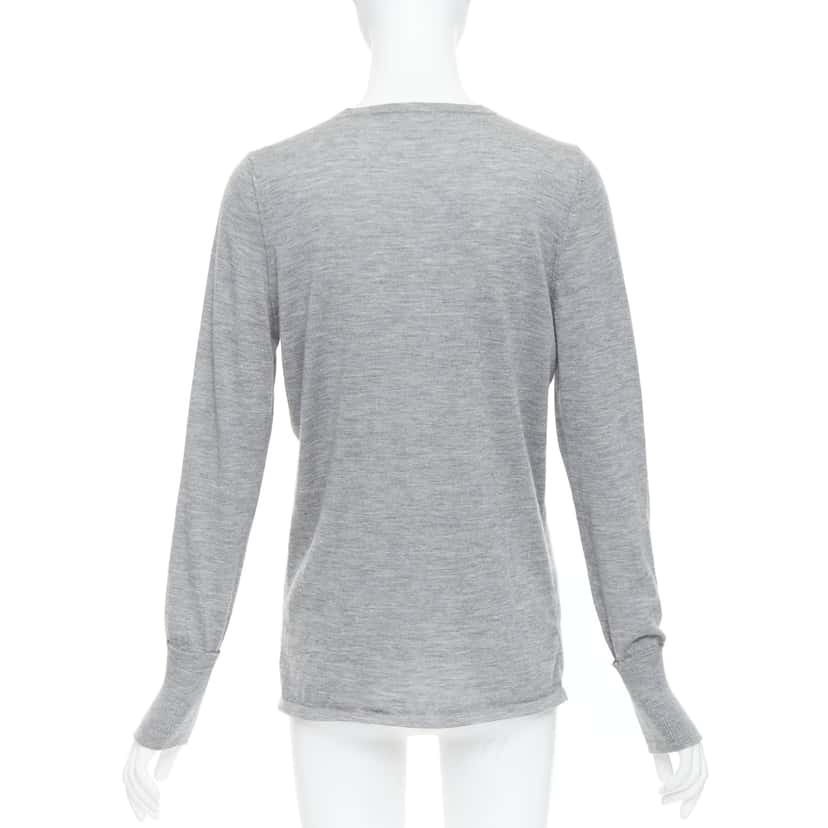 Chanel Camellia Button Sweater Grey Cashmere Very good condition - Box View