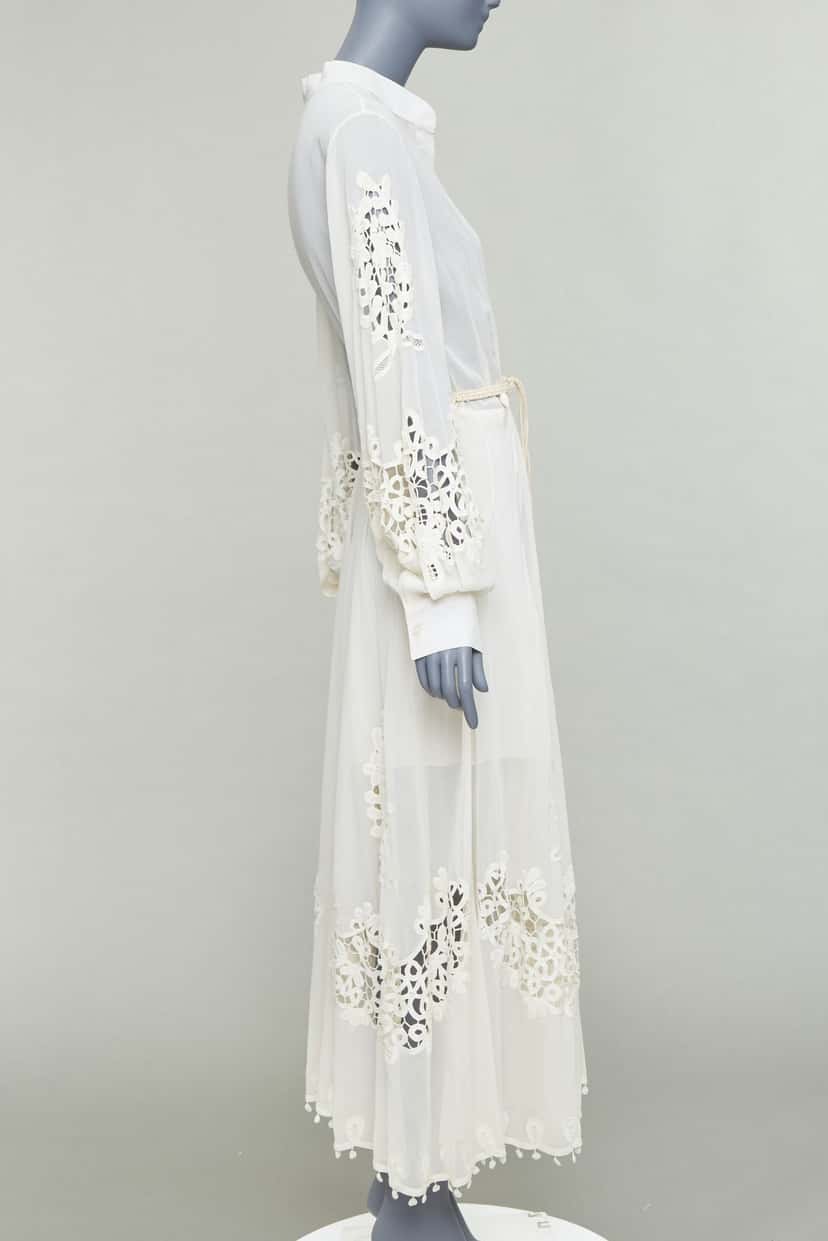 Oscar De La Renta Shell Belt Dress Ecru Cotton Very good condition - Model View