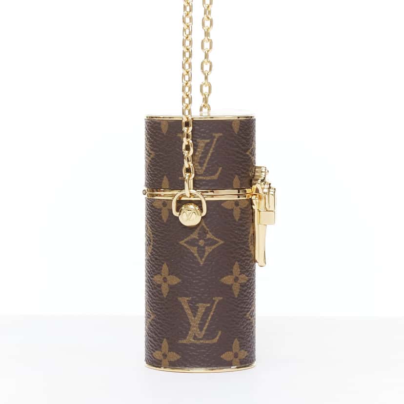 Louis Vuitton Lipstick Case on Chain Brown Good condition - Model View