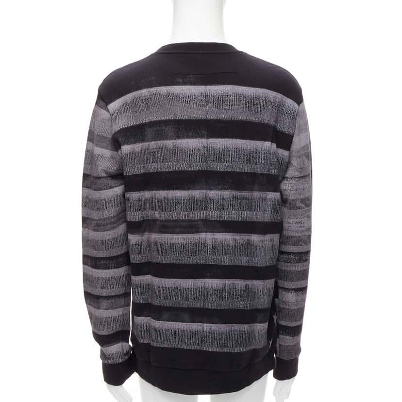 Givenchy Flag Distressed Sweater Black Cotton Never worn - Box View