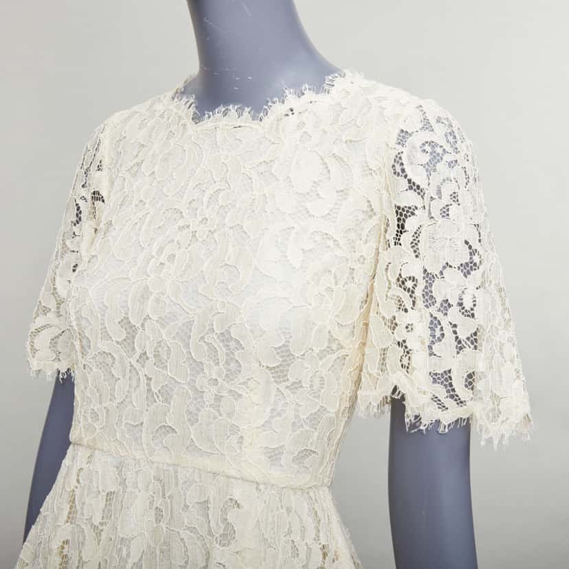 Dolce & Gabbana Floral Lace Dress Ecru Very good condition - Back View