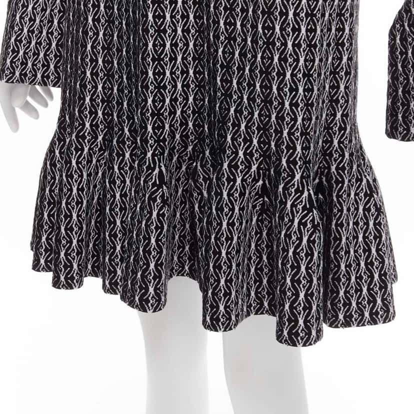 Alaïa Jacquard Flared Dress Black Wool Never worn, with tag - Back View
