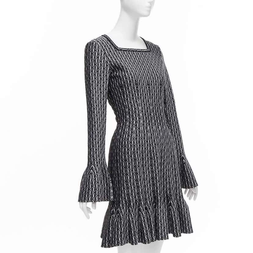 Alaïa Jacquard Flared Dress Black Wool Never worn, with tag - Inside View