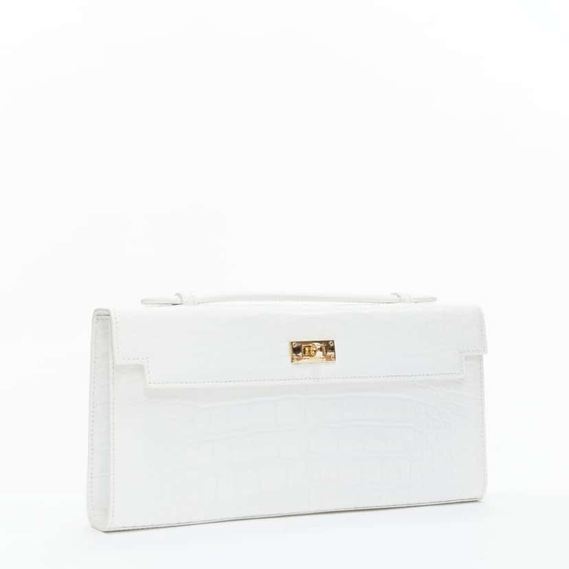 Unsigned Mustang Wristlet Bag White Leather Very good condition - Inside View