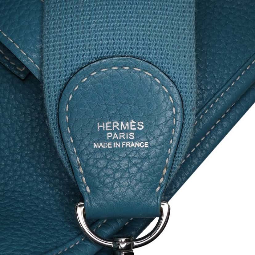 Hermès Clemence Evelyne III 29 Blue Leather Good condition - Box View