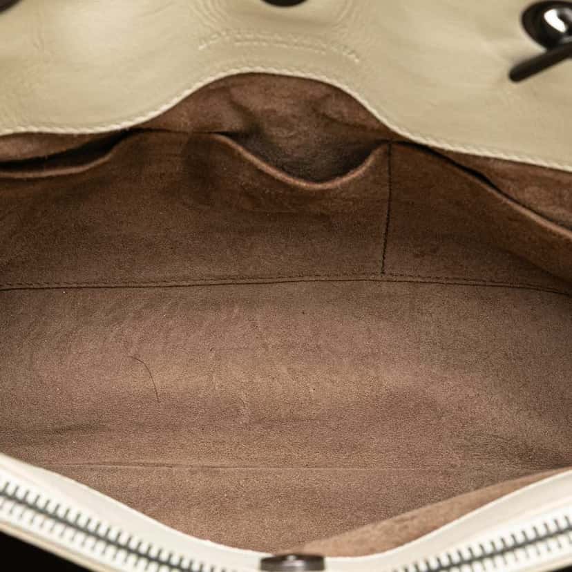 Bottega Veneta Medium Intrecciato Stitched Double Chain Tote White Leather Good condition - Model View