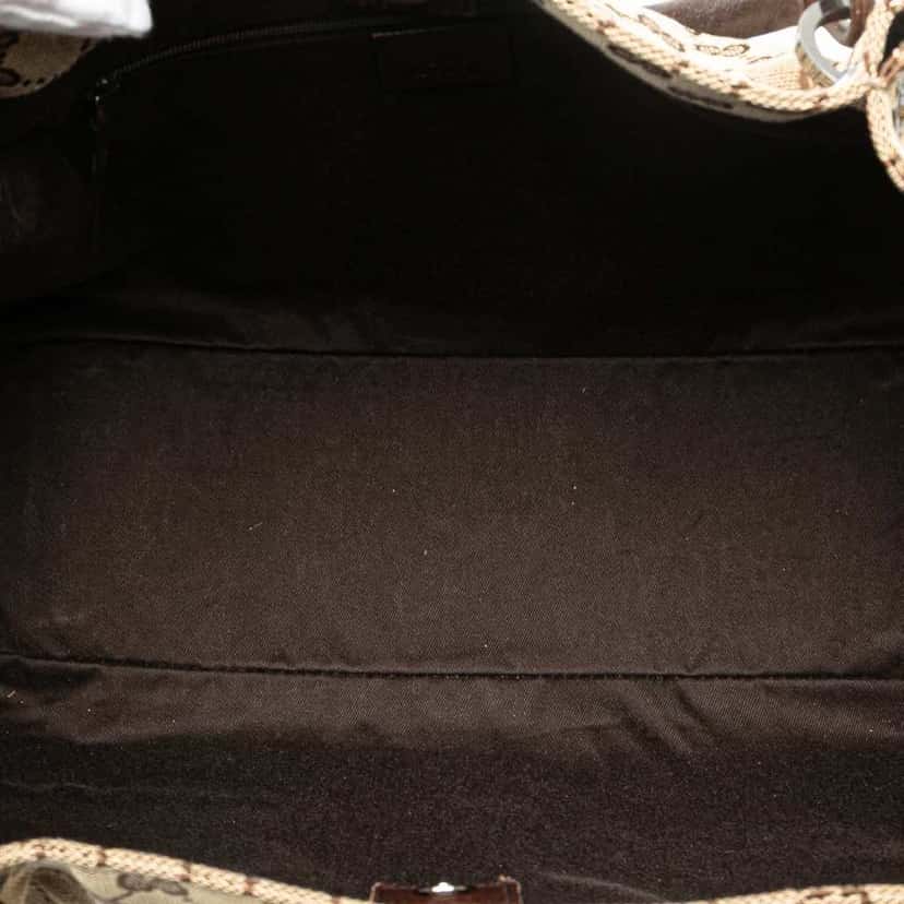 Gucci GG Canvas Tote Brown Good condition - Model View