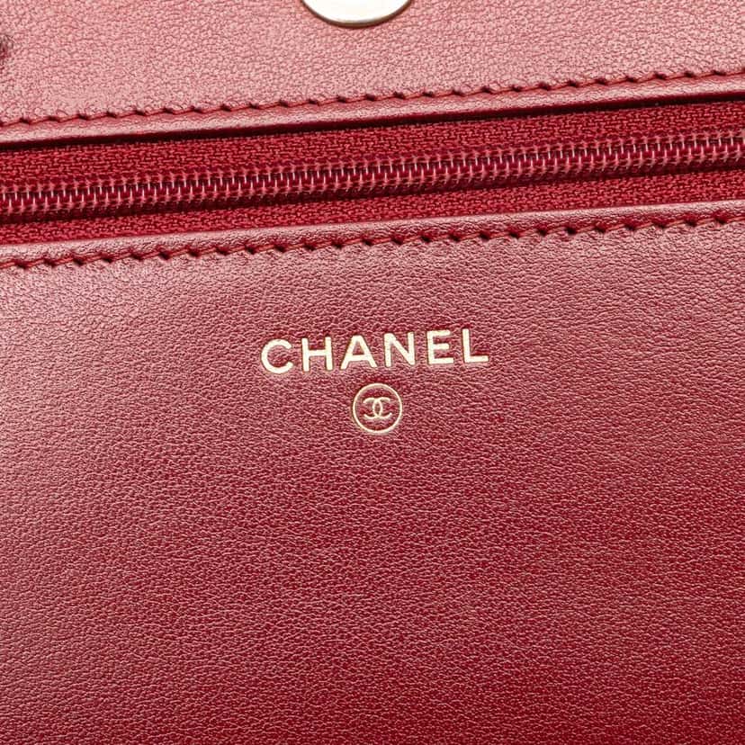 Chanel Quilted Caviar Boy Wallet on Chain Red Leather Good condition - Box View