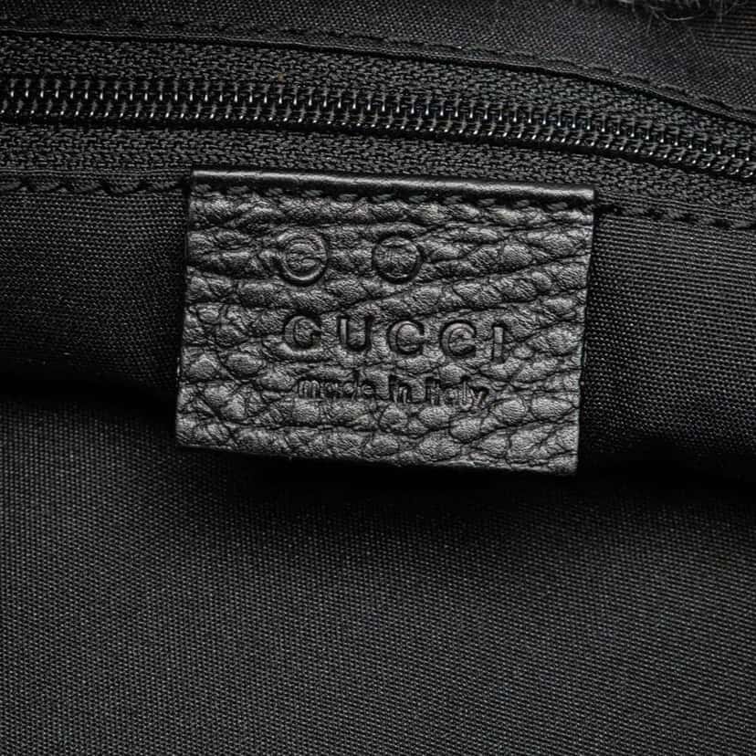Gucci GG Canvas Shoulder Bag Red Good condition - Box View